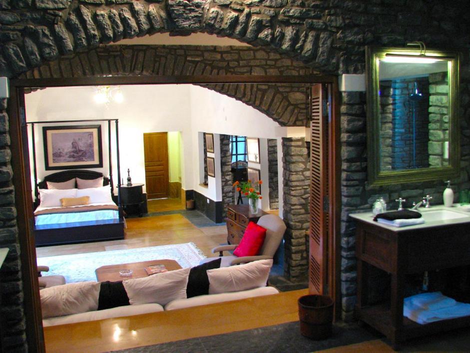 Mount Batten Lodge 拉那克普 外观 照片